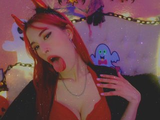 I Am A Redhead! A Sex Cam Dreamy Babe Is What I Am