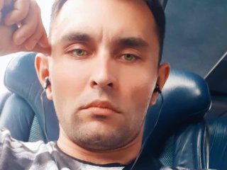 I Am A Brunette! At BongaCams People Call Me Alex7rus