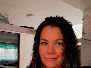 I Am Named Alicia-mature! I Am A Brunette And I'm 37 Yrs Old