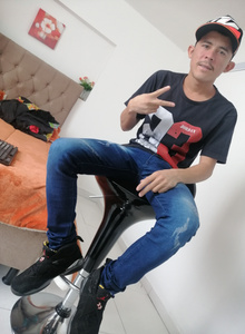 AdamRose me sexy photo 6522373