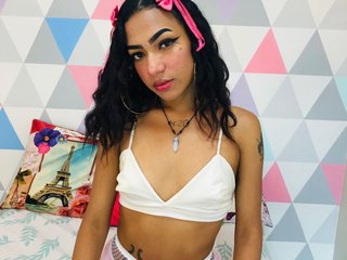I'm A Live Cam Sexy Sweet Thing, People Call Me TracyWine