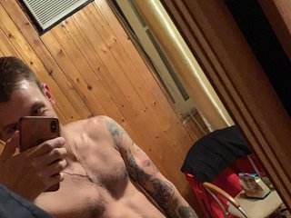 I Am A Blonde And I'm 25 Years Of Age 2