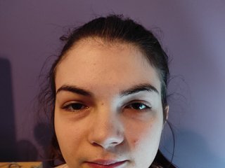 I Am A Brunette And I'm A Live Webcam Pleasing Hottie And I'm 23 Years Old