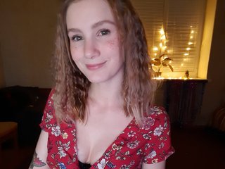 I'm 21 Years Of Age, A Sex Cam Attractive Babe Is What I Am