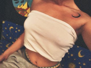 My BongaCams Model Name Is Moongirl And I Am From Cluj And A Webcam Lovely Lady Is What I Am
