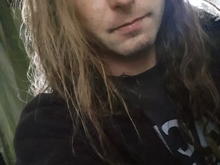 I Am A Blonde, I'm 29 Yrs Old