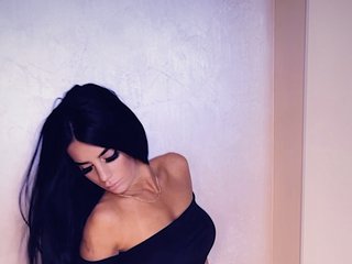 I'm A Live Chat Dreamy Honey, I Am A Brunette