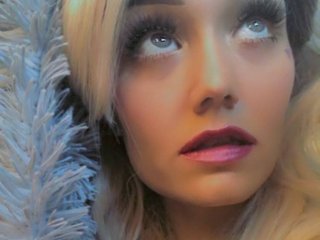 A Cam Beautiful Lady Is What I Am And I'm 27 Years Of Age! I Am A Brunette