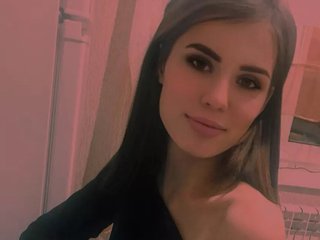 20 Is My Age! I Am A Brunette