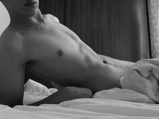At BongaCams People Call Me Yoursweetboy And I Am A Blonde
