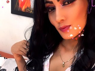 30 Is My Age! I'm A Camming Eye-catching Girl