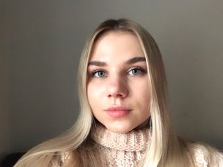 A Sex Webcam Horny Hottie Is What I Am! At BongaCams People Call Me SpicyXlilly! I Am A Blonde