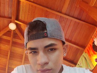 I'm 19 Years Old, My BongaCams Name Is Deossa