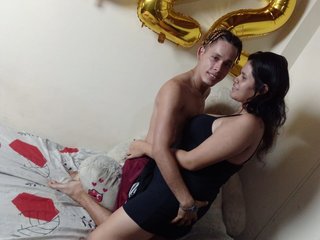 We Are A Camming Good-looking Couple And Our Age Is 21 Yrs Old, Our Name Is Fantasiesexxx