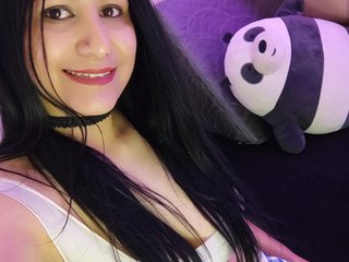 I Am A Brunette And My Age Is 20 Yrs Old! I'm A Live Cam Sexy Hottie