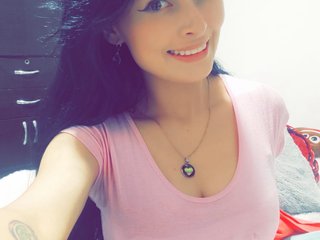 My BongaCams Model Name Is Junewilliams And A Sex Chat Irresistible Chick Is What I Am And I Am A Brunette