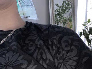My Name Is Wwwellkom And I Am A Brunette And My Age Is 21 Yrs Old
