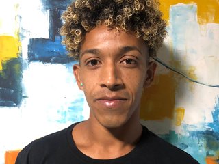 A Sex Cam Hot She-male Is What I Am, People Call Me Isabella-styl