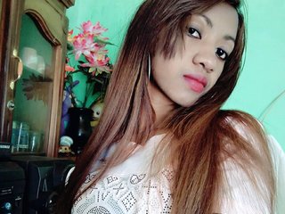 A Camwhoring Appealing Female Is What I Am And I Come From Dharavi! My Age Is 33 Years Old