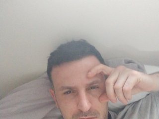 I Am A Brunette! I Am Named DannyFdaniels And 34 Is My Age