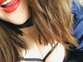 I'm A Live Chat Irresistible Bimbo, My Age Is 25 Yrs Old