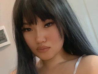 I Am A Brunette! I'm A Camming Pretty Gal! My Name Is Milena2022