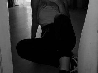 I'm A Live Webcam Lovable Woman, I'm 24 Years Old! I Am A Brunette