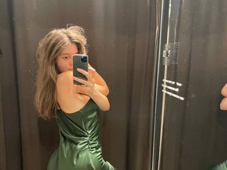 People Call Me Sofishsofi, I Am A Blonde, 20 Is My Age