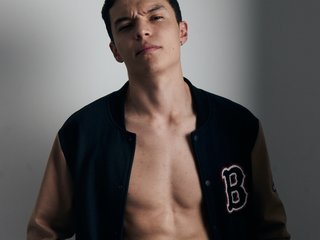 My BongaCams Name Is King-diamon And My Age Is 25 Years Old