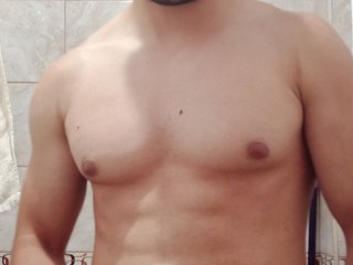 I Live In EspaÃ±a! I'm 29 Yrs Old And My Model Name Is Demonshot667