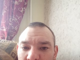 People Call Me Alekx343 And I'm 32 Yrs Old, I Am A Brunette