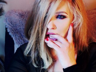 I Am A Blonde! I'm 29, I'm A Webcam Delicious Sweet Thing