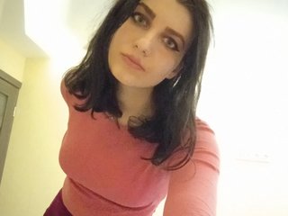 I Am A Brunette, Narva Is Where I Come From, I'm 21