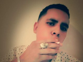 I Come From MÃ©xico! I Am A Brunette