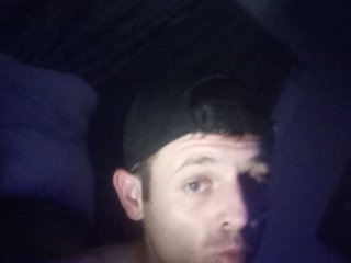 I Am A Brunette And I Live In Fl! I'm 31 Years Old