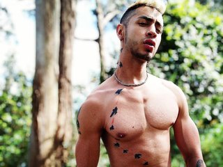 I Am From Medellin, My Age Is 20 Yrs Old