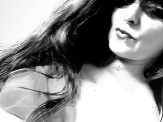 I'm A Sex Chat Charming Girl! My BongaCams Name Is Biggestpussy1