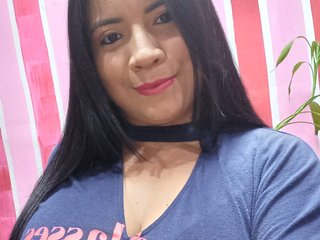 I Am A Brunette And I'm A Live Webcam Delectable Gal! People Call Me Celeste66