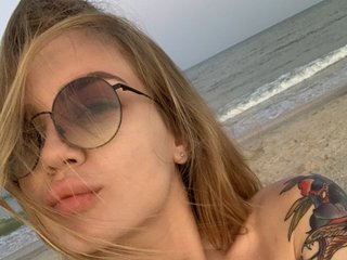A Sex Chat Sensual Lady Is What I Am! I'm 22