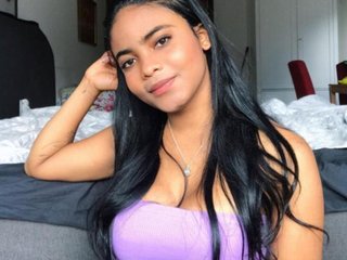 18 Is My Age! I'm A Camwhoring Easy Hottie