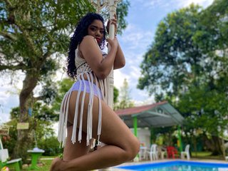 I Am A Brunette And A Sex Chat Graceful Hottie Is What I Am! I'm 20 Yrs Old
