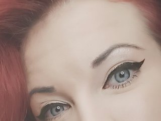 I Am A Redhead And 33 Is My Age