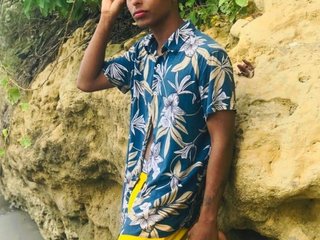 I'm 21 Years Old! I Am Named BeniCloudd