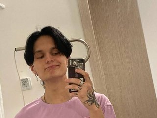 I Am A Brunette, At BongaCams I'm Named VegasBooy
