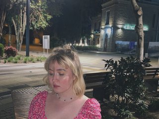 I'm 20! A Live Webcam Desirable Chick Is What I Am