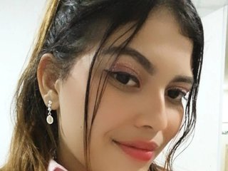 My BongaCams Name Is Emmarodri1! I'm A Live Cam Charming Female And My Age Is 20 Yrs Old