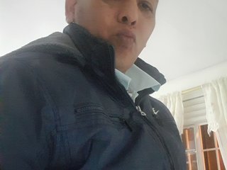 I Live In Paisa, I Am A Brunette, At BongaCams I'm Named Pitbull19711