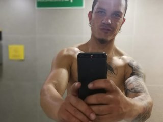 I'm 35 Yrs Old! At BongaCams People Call Me Chriss-s