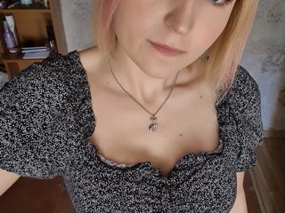 I Am A Blonde, My Age Is 20 Yrs Old