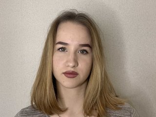 My BongaCams Name Is KristinHorton! I'm A Sex Webcam Charming Bimbo! My Age Is 18 Years Old
